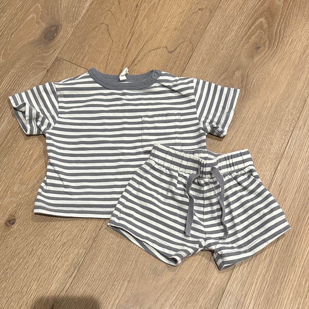 Quincy Mae Gray Striped Kids Set